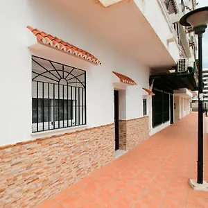 Palacios 6, Nuevo, Playa, Barrio Tranquilo, Todos Los Servicios, Pa Apartament